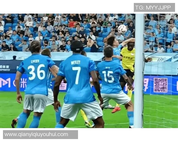 萨拉夫表现不佳半场仅得2分3助攻却犯规5次显露稚嫩状态